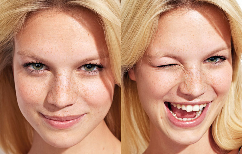 Deux images d'une jeune femme souriante et faisant un clin d'oeil, portant un maquillage frais et glowy, maquillée par Louise Wittlich, maquilleuse pro et coach beauté.
